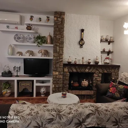 Balneari Casa De Familiar *