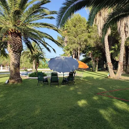 Balneari Casa De Familiar Villa